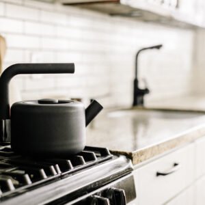 Alternative view of FELLOW CLYDE KETTLE (1.7L, MATTE BLACK)